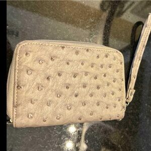 Ladies Wristlet